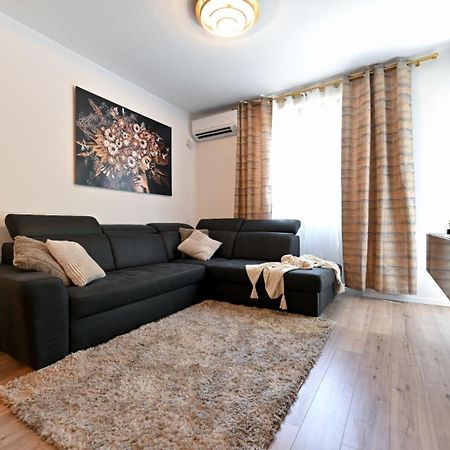 Newly Renovated Apartment Luce Задар Екстериор снимка