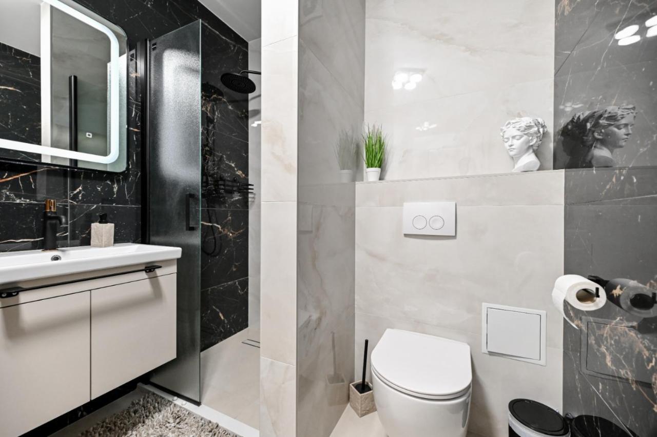 Newly Renovated Apartment Luce Задар Екстериор снимка