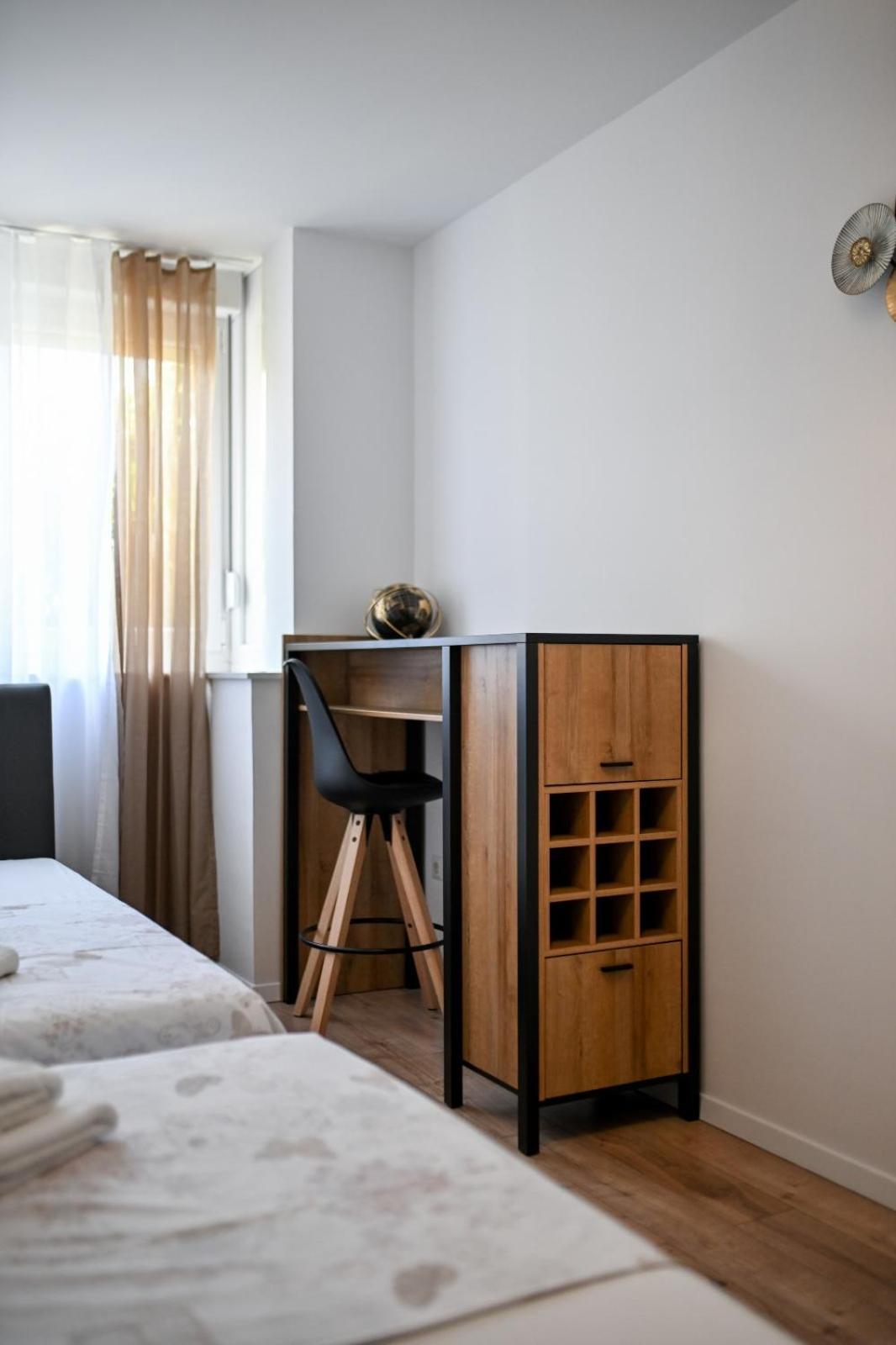 Newly Renovated Apartment Luce Задар Екстериор снимка